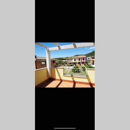 度假居 Casa Silvia Climatizzata, Giardino Privato E Posto Auto Privato Cod Iun S9185 *