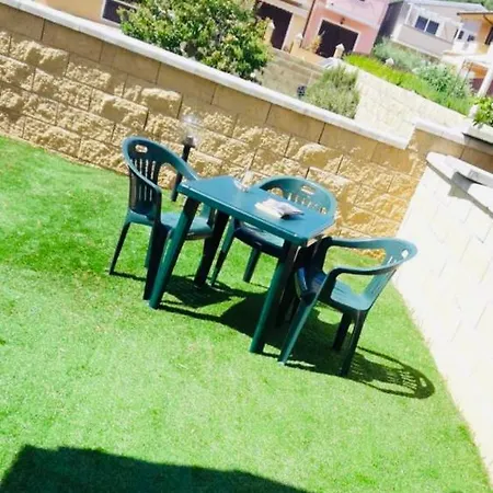 Casa Silvia Climatizzata, Giardino Privato E Posto Auto Privato Cod Iun S9185 Сasa de vacaciones Viddalba